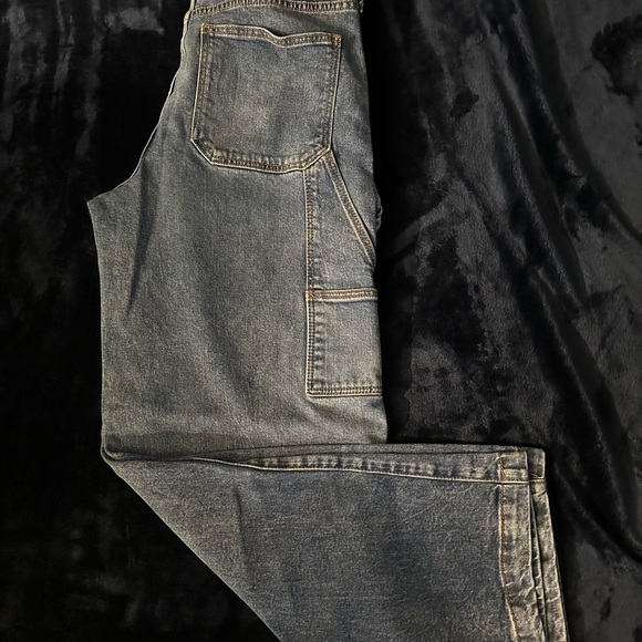 Women’s Universal Thread Jeans - Picture 3 of 7